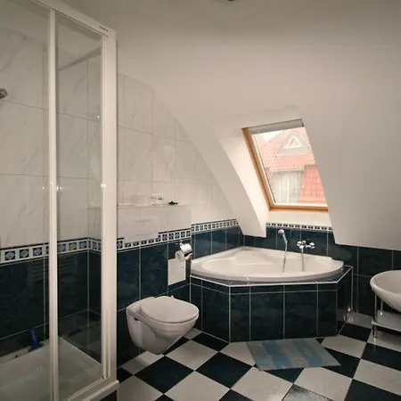 Haus Undine App Nicole Seeblick *